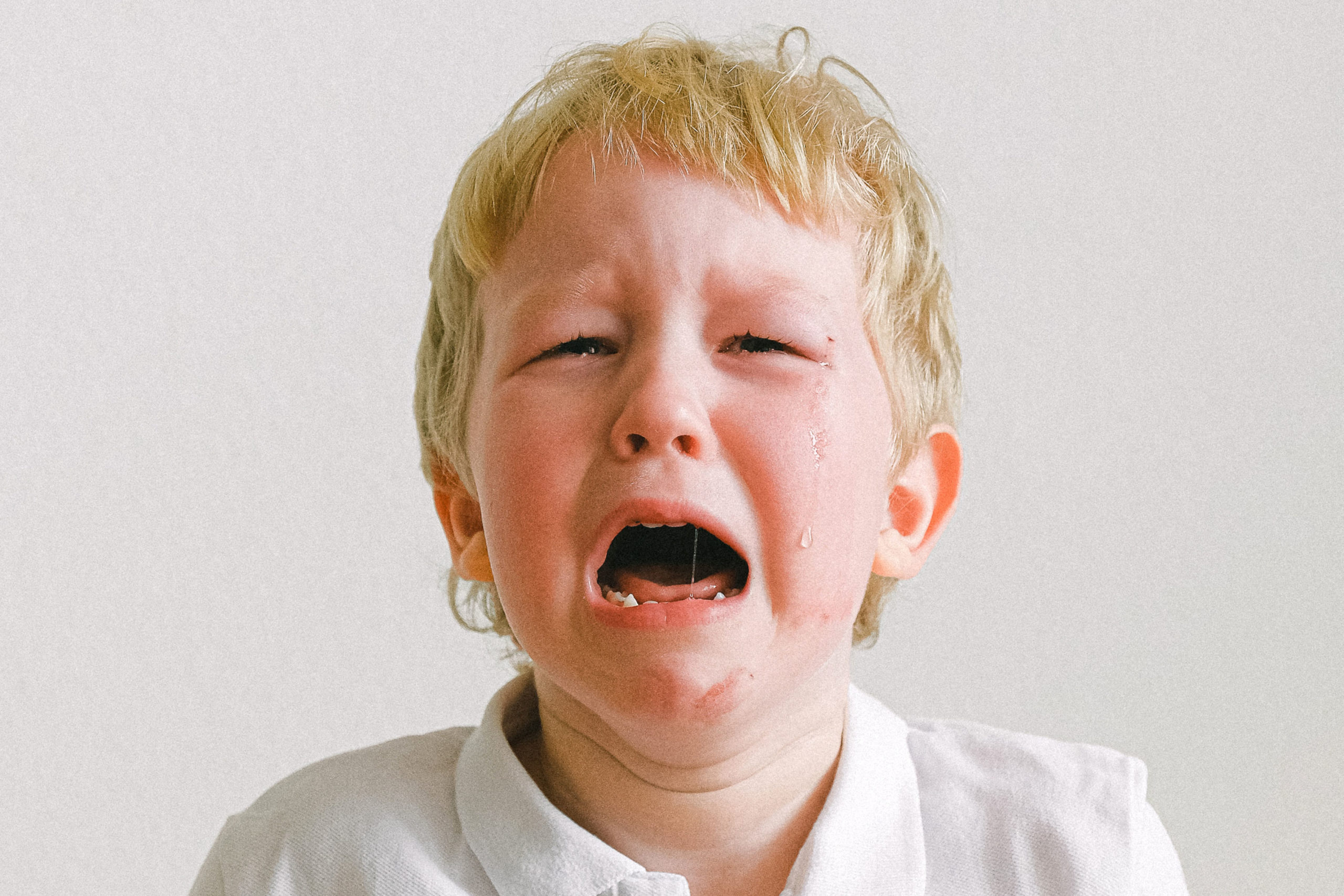 boy crying model for casting tips