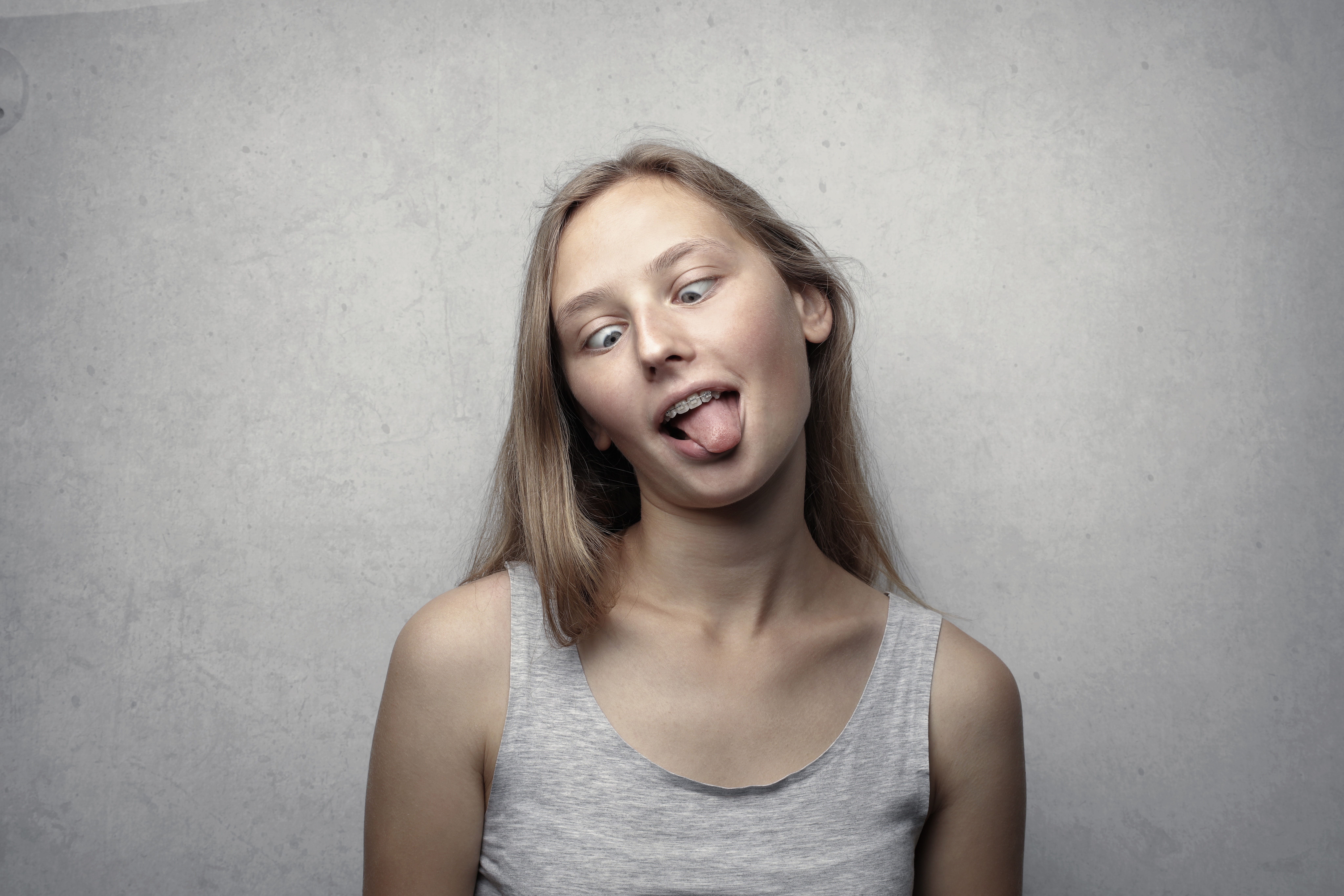 casting tips_teen making silly face