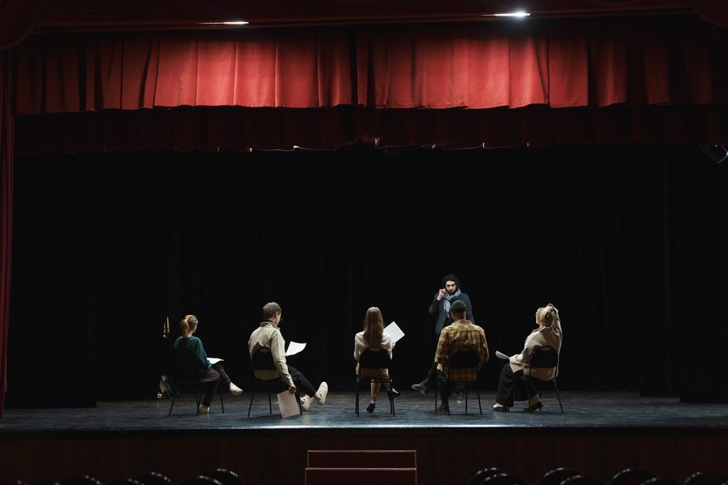 bubblegum casting talents posing for how to get started in acting as a teenager